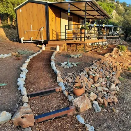 אתר קמפינג Retreat *