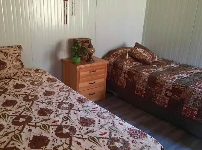 Retreat キャンプ場 *